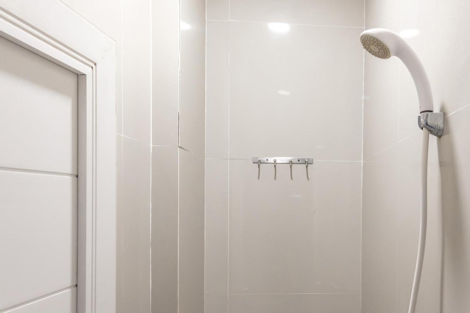 Mono Coliving Kertajaya Syariah, Sby Hotel Surabaya Eksteriør billede